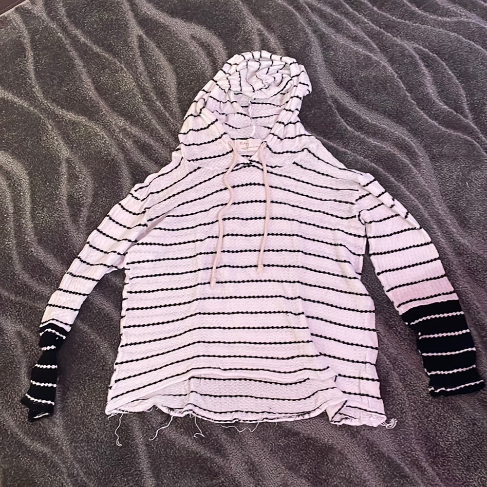 Women’s Vintage Havana Sweater Hoodie-Size Medium